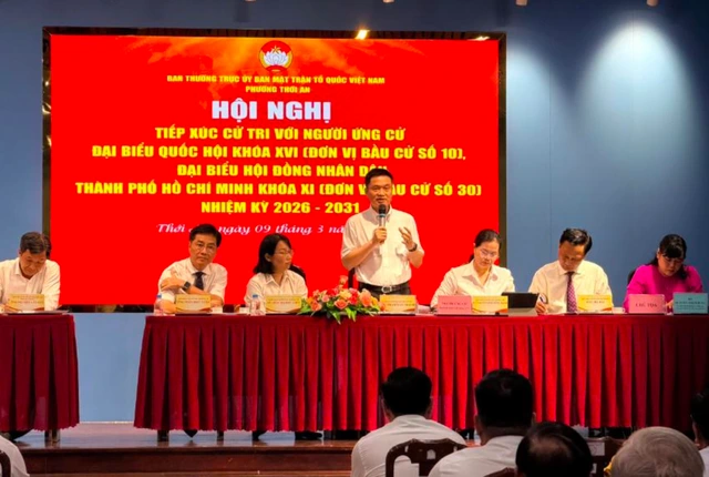 Petrolimex sẵn sàng hy sinh lợi nhuận để nhập thêm xăng dầu cung cấp cho thị trường - Ảnh 1