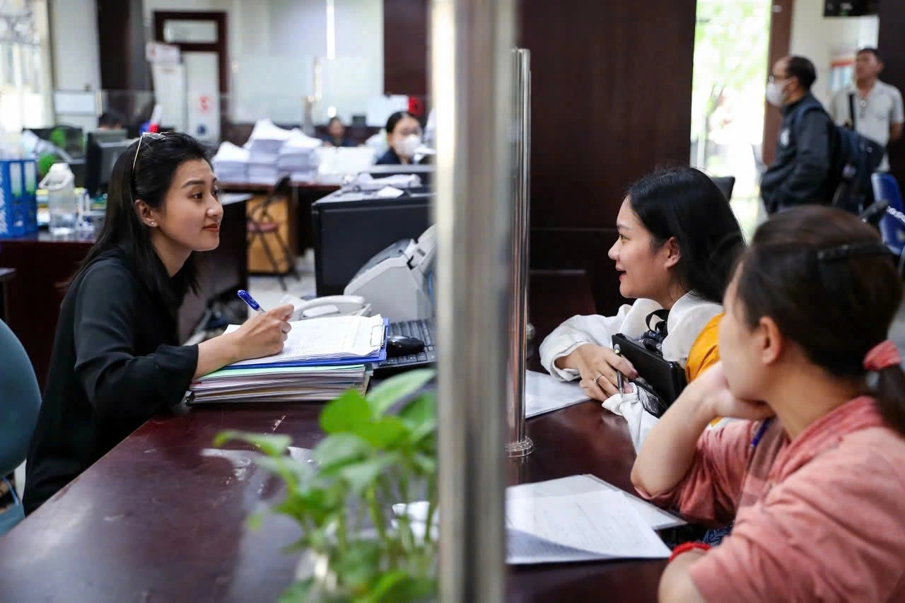 'Ngóng' khấu trừ chi phí thuế thu nhập cá nhân - Ảnh 1