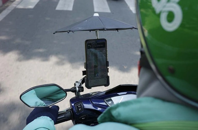 Tài xế xe xăng gặp áp lực - Ảnh 1