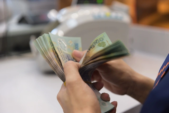 Nhận thù lao 3 triệu đồng/lần sẽ bị trừ 10% thuế thu nhập cá nhân - Ảnh 1