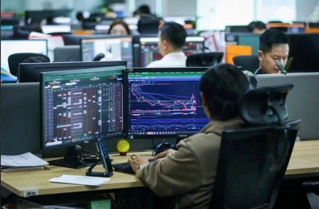 Lãi suất cho vay margin chứng khoán đồng loạt lên 14%/năm - Ảnh 1