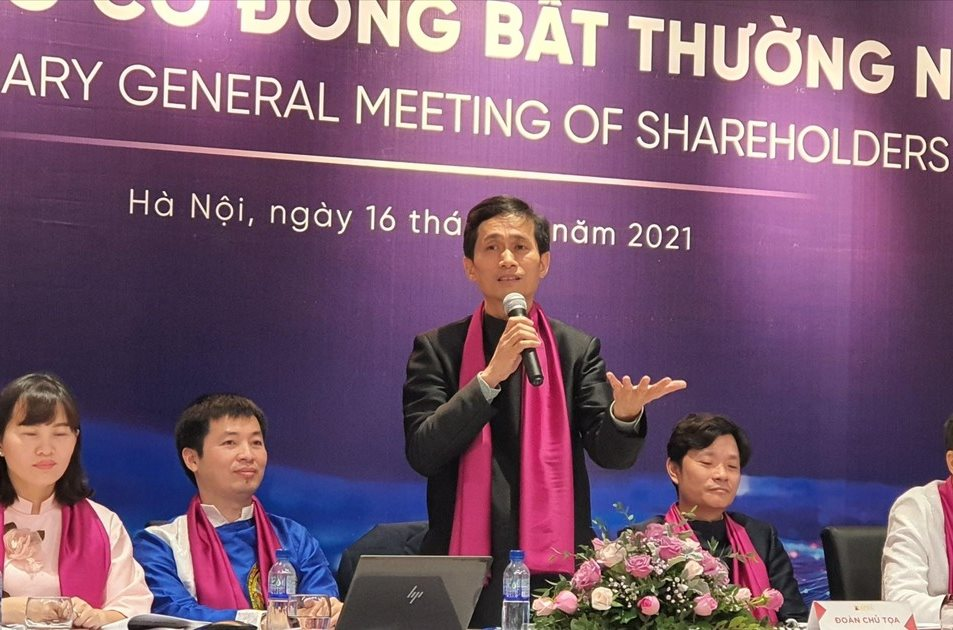 Ông Trần Đình Long, ông Nguyễn Duy Hưng, bà Mai Kiều Liên đều thống nhất không khuyên mua cổ phiếu: Nhìn lại những lãnh đạo từng công khai hứa hẹn ‘giá lên’ giờ ra sao? - Ảnh 2