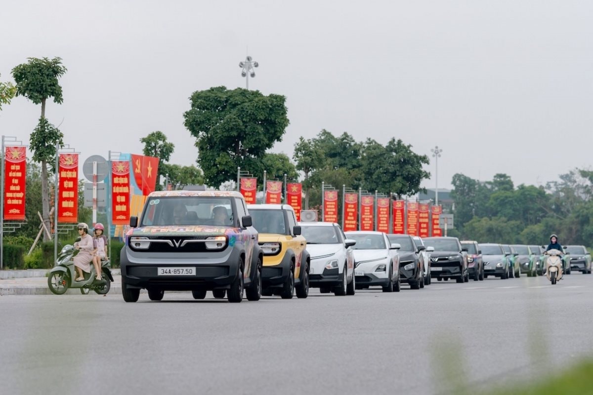 Chuyện lạ có thật trên thị trường ô tô Việt Nam tháng 3: Một hãng xe độc chiếm 7 vị trí top đầu doanh số - Ảnh 3