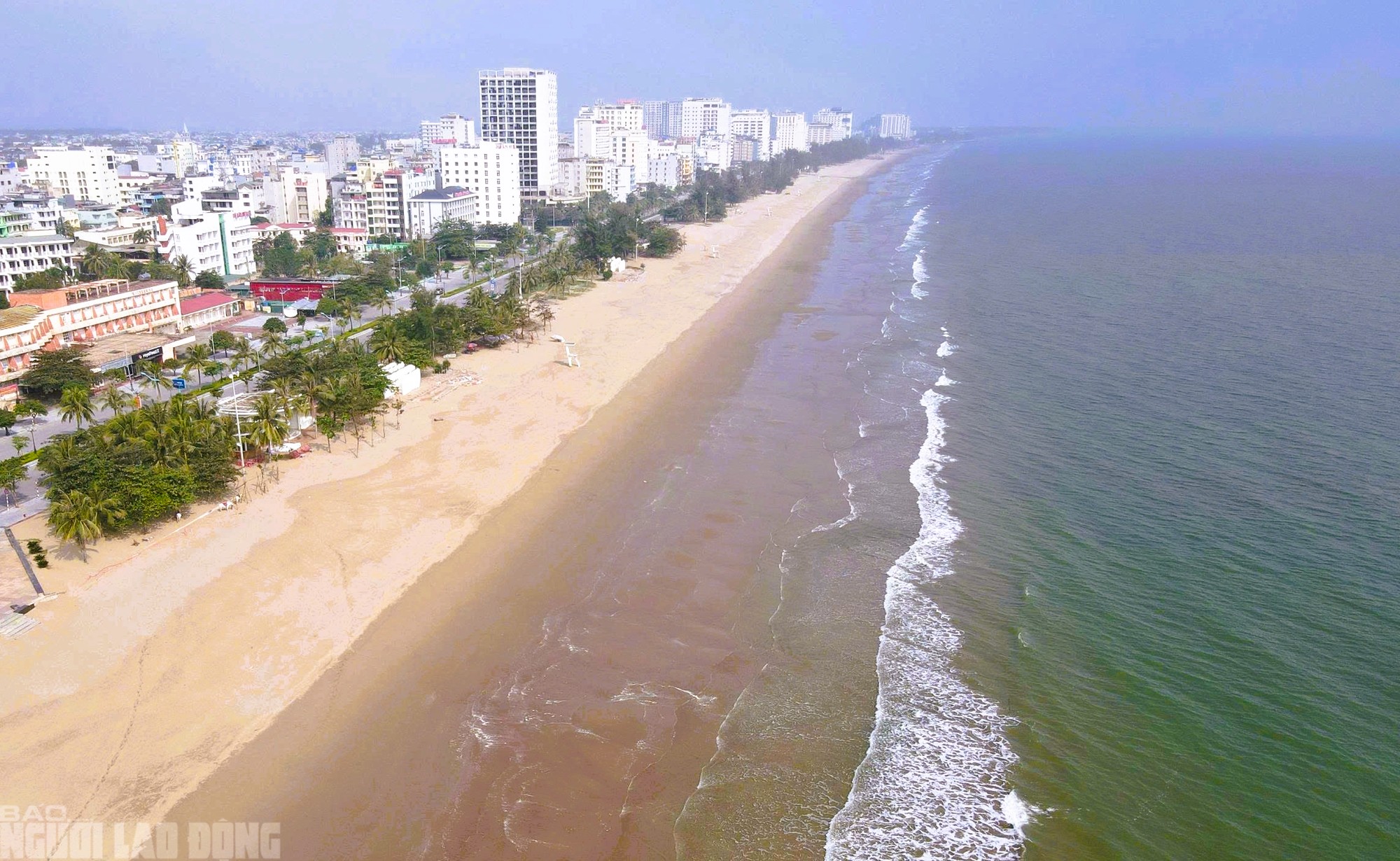 Đấu giá 14 hubway ven biển Sầm Sơn do FLC trả lại cho Thanh Hóa - Ảnh 1