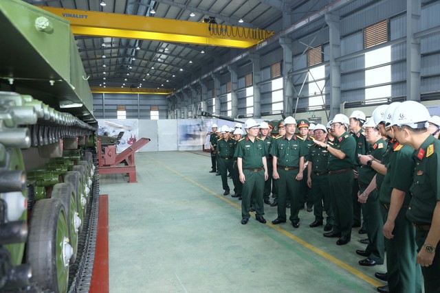 Công bố hình ảnh xe tăng "Made in Vietnam", hỏa lực vượt trội: Bộ Quốc phòng ra chỉ đạo - Ảnh 4
