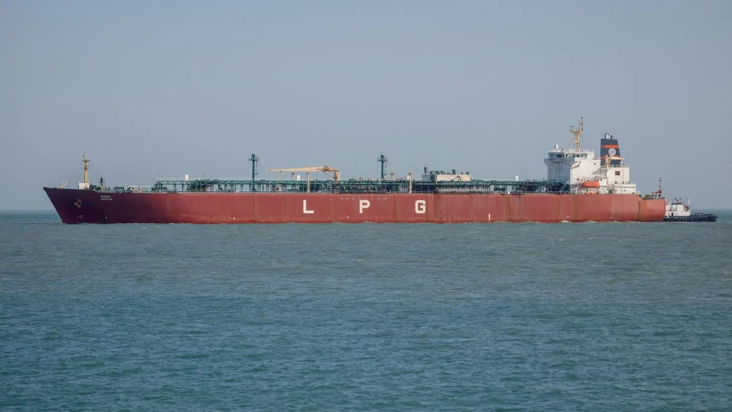 Nền kinh tế 4.000 tỷ USD lần đầu mua dầu, khí đốt Iran sau 7 năm – 1 mũi tên trúng 2 đích nhưng vẫn phải ‘nhìn mặt Mỹ nói chuyện’ - Ảnh 1