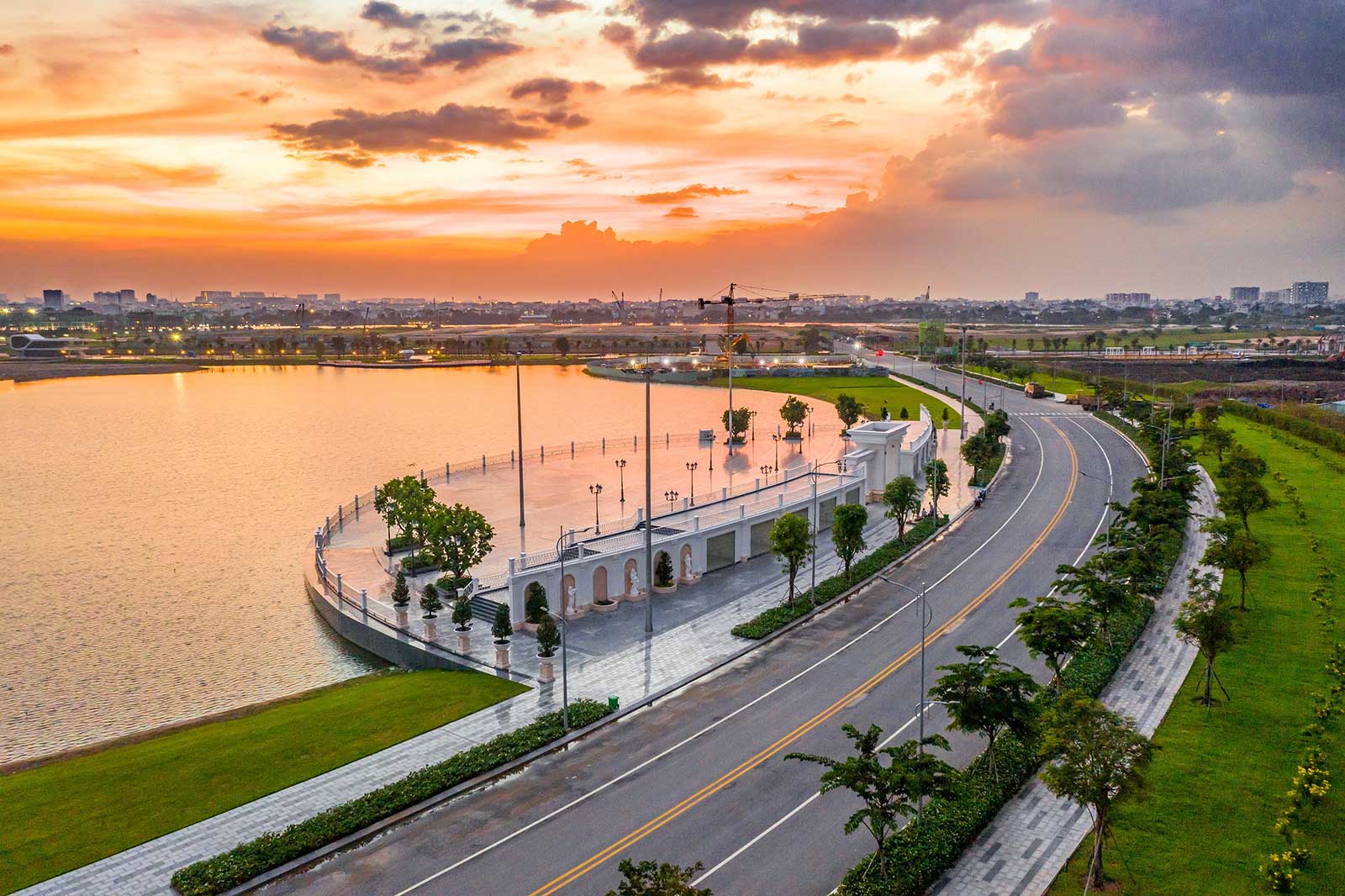 Hạ tầng ven sông Sài Gòn: 50 năm lột xác từ bãi sình lầy thành mặt tiền hiện đại nhất khu vực - Ảnh 11