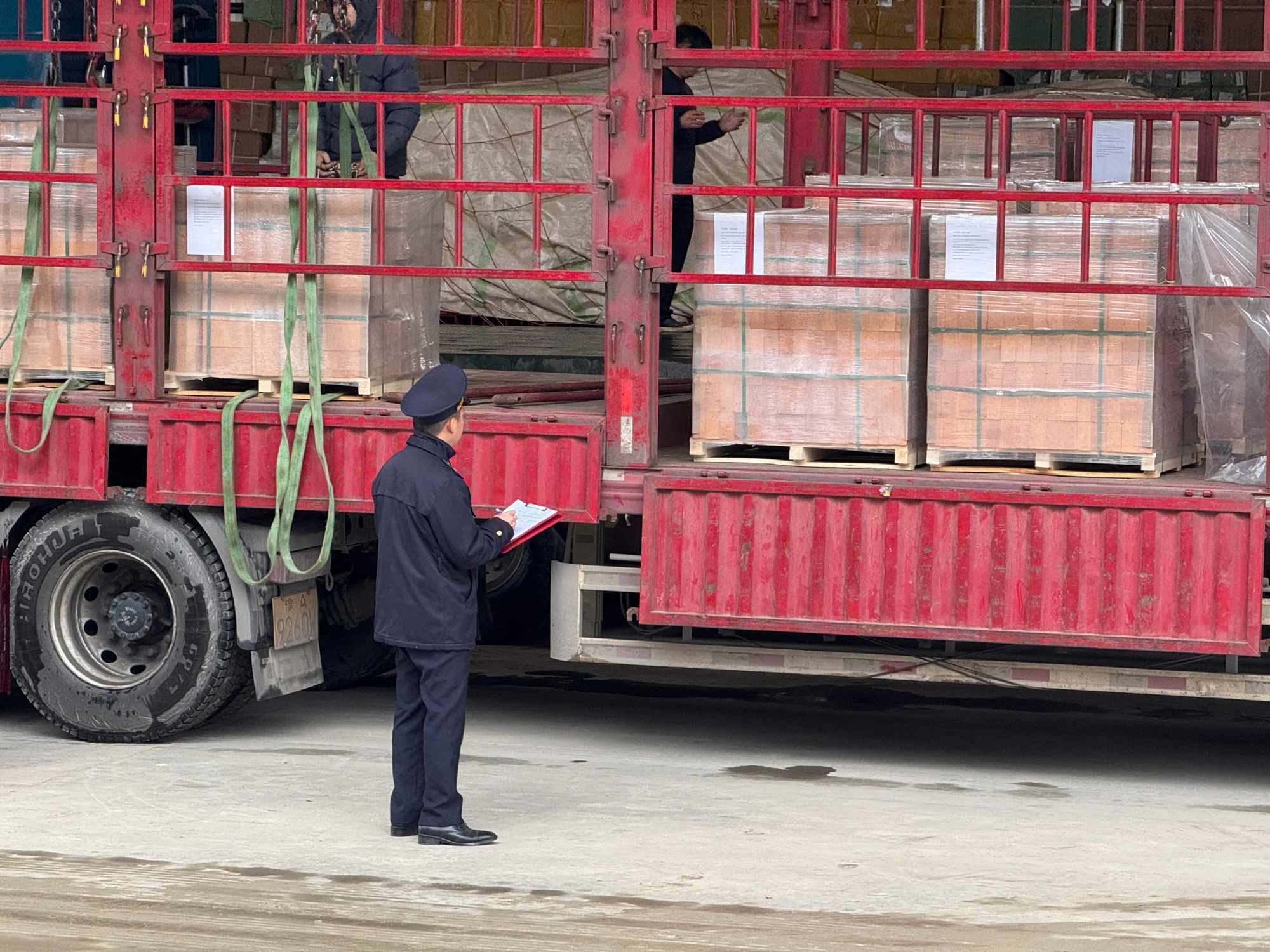 Loại bỏ các điều kiện kinh doanh không cần thiết (*): Lắng nghe tiếng nói thực tiễn - Ảnh 1