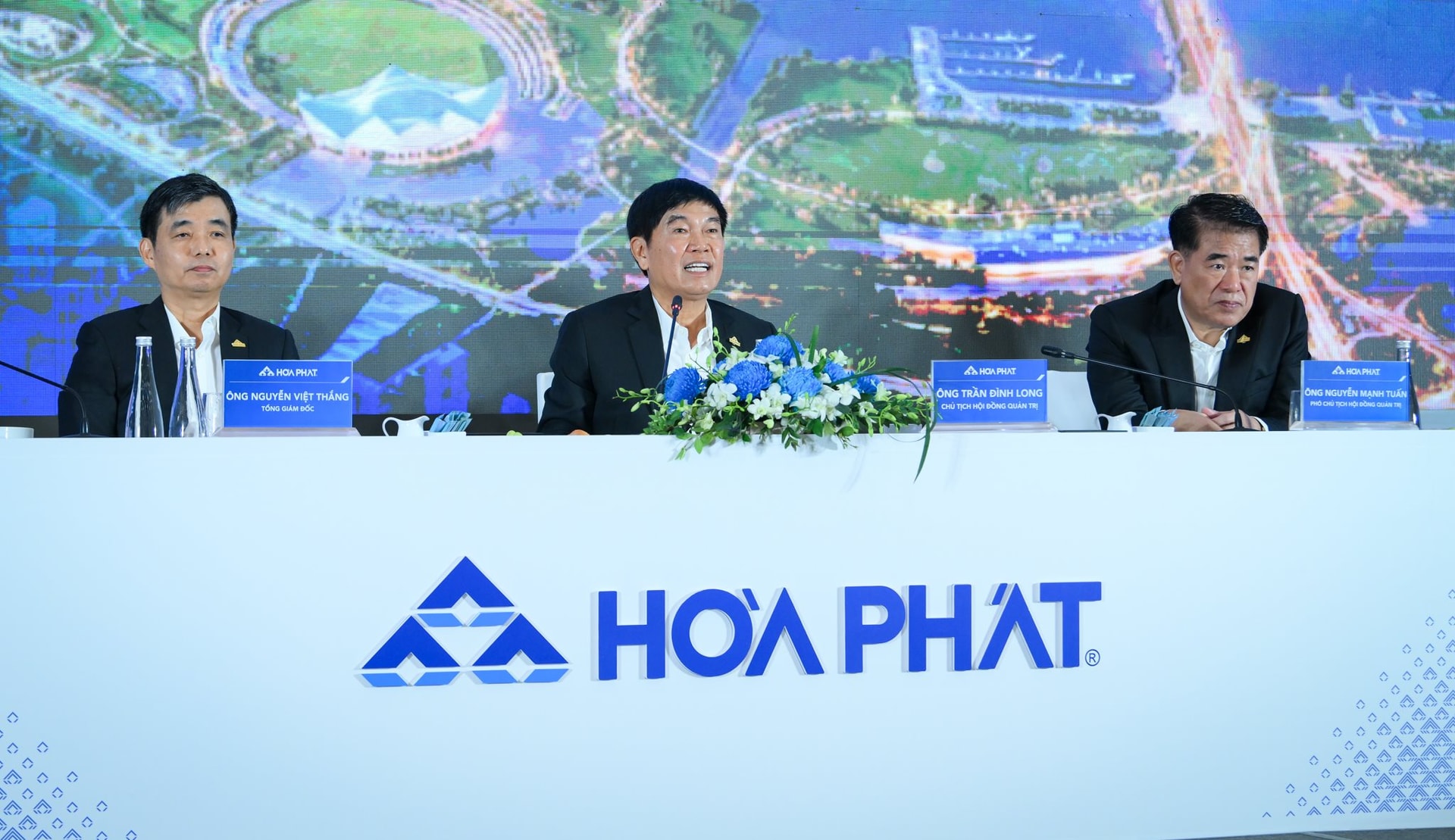 Cổ đông Hòa Phát: Người tích 100.000 cổ phiếu cho trẻ sơ sinh làm học phí, người chờ bán giá 33.000 đồng - Ảnh 12