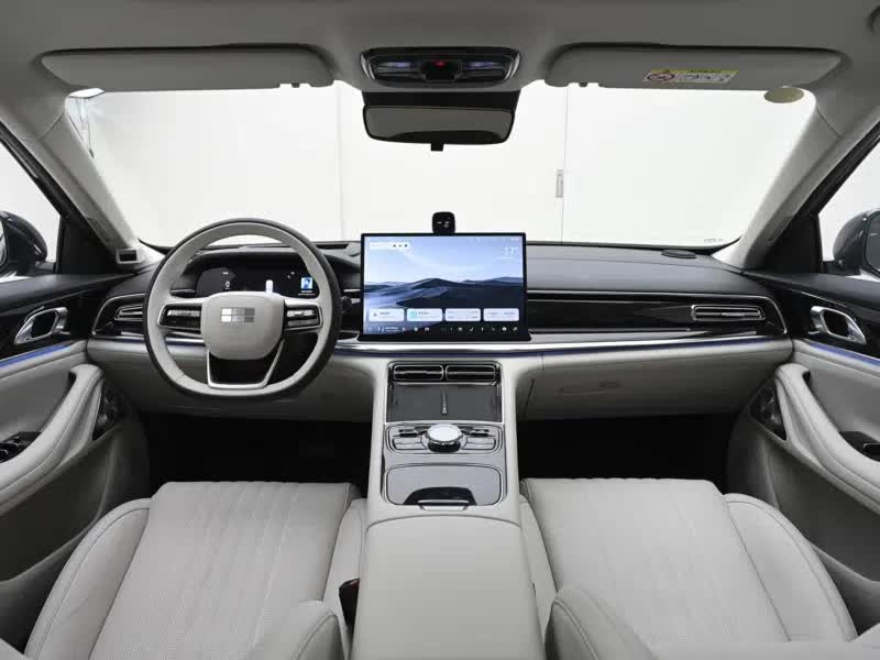 Hãng xe xây nhà máy ở Hưng Yên ra mắt sedan giá chưa tới 500 triệu đồng: ngang cỡ Toyota Camry, siêu tiết kiệm xăng - Ảnh 4