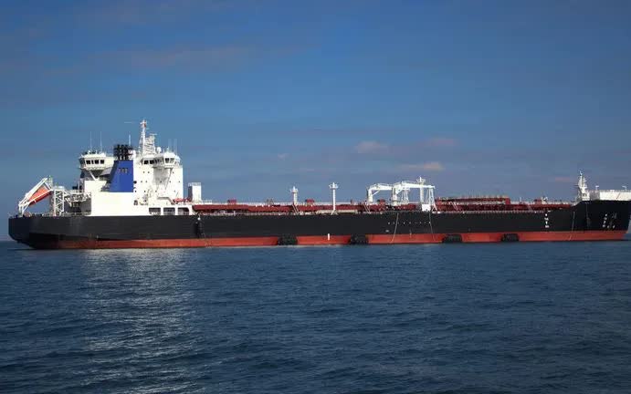 Mỹ không gia hạn miễn trừng phạt đối với dầu mỏ Iran và Nga - Ảnh 1