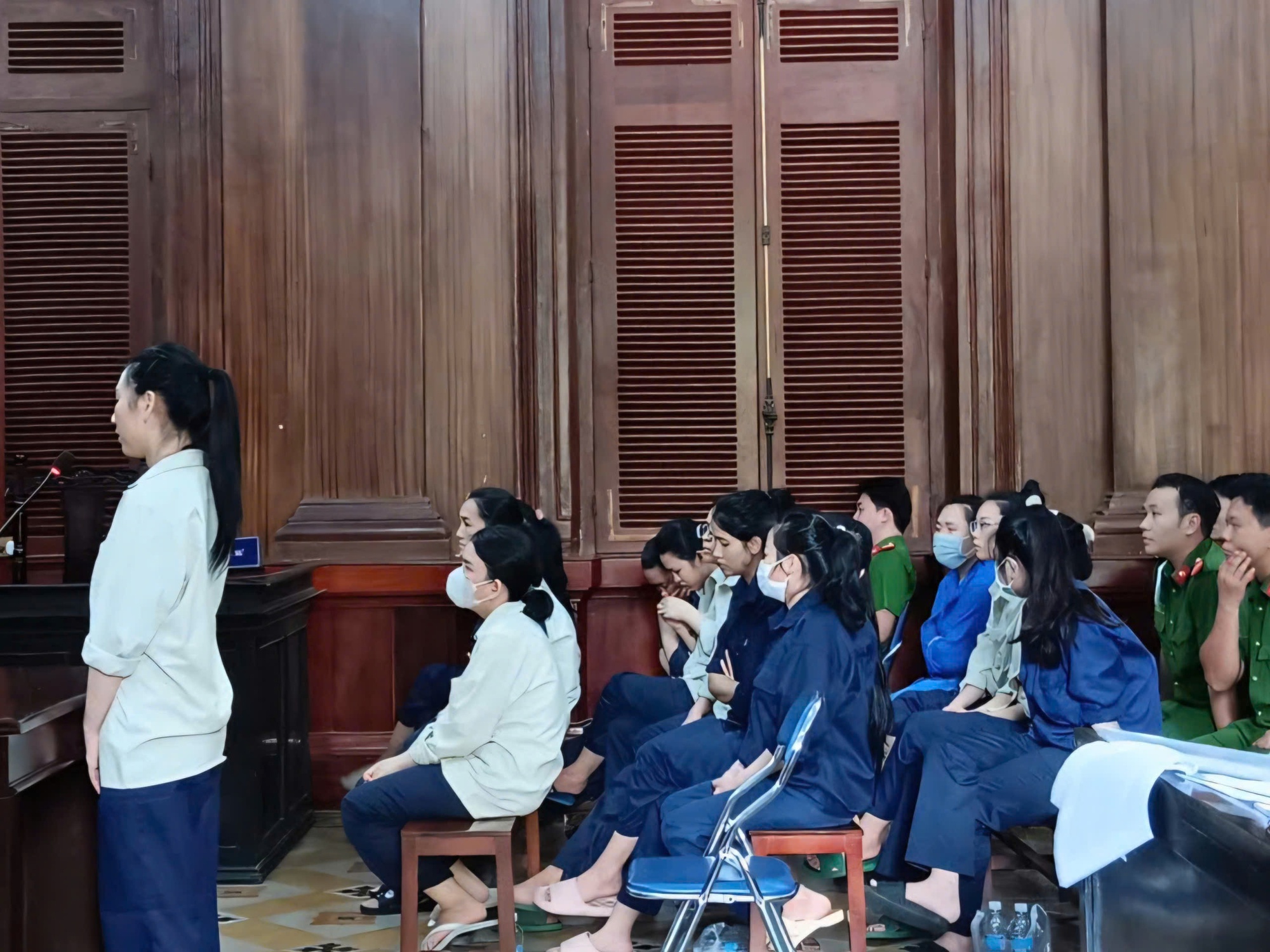 Mua data khách hàng dùng thẻ tín dụng rồi phạm pháp tinh vi - Ảnh 1