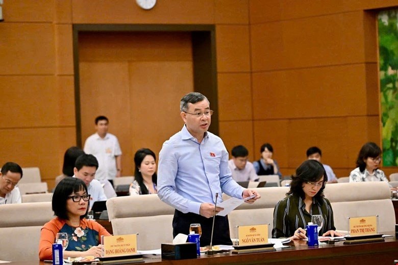 Bộ Tài chính vừa đề xuất một nội dung mới về thuế với xe điện - Ảnh 1