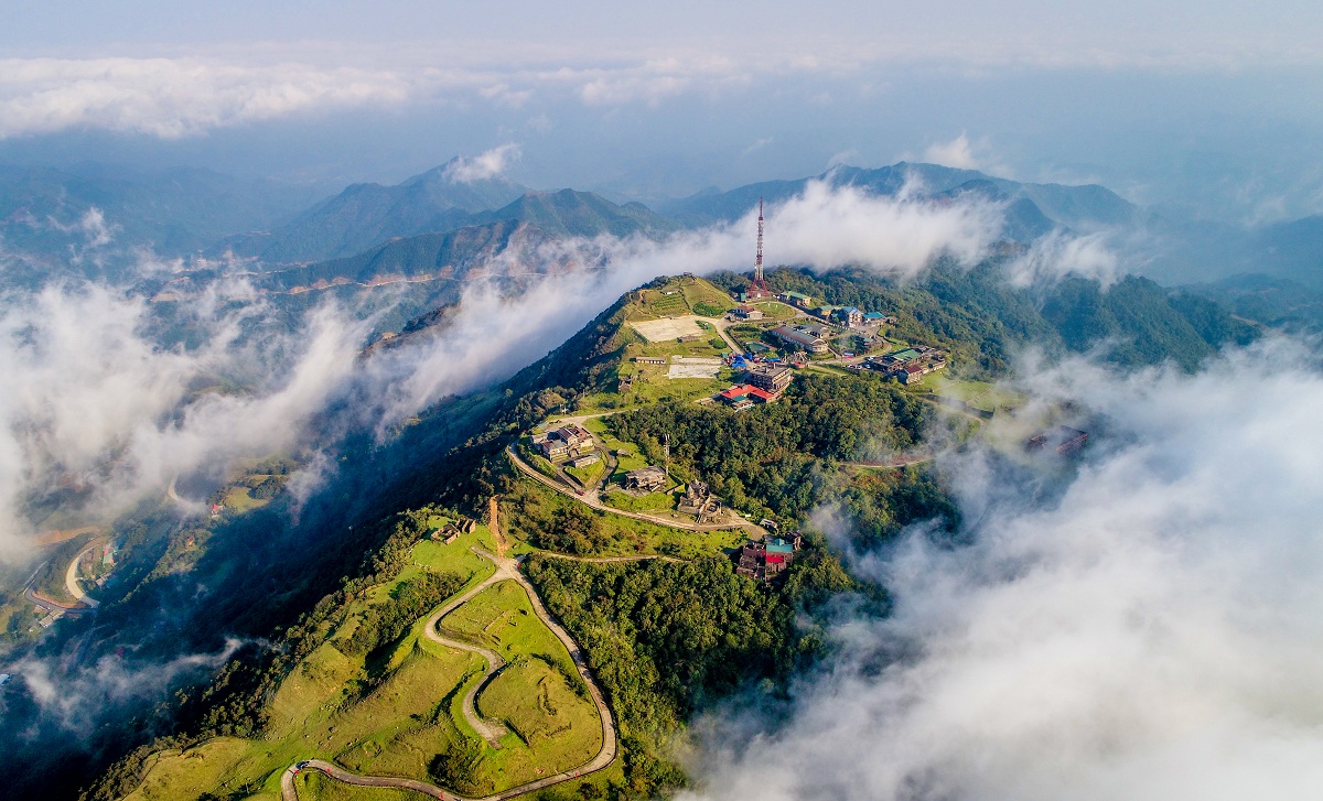 Sun Group sắp đầu tư 7.300 tỷ vào nơi được mệnh danh “lạnh nhất Việt Nam”, chuẩn bị khởi công tuyến cáp treo chưa từng có trong lịch sử - Ảnh 1