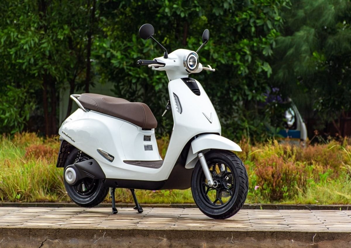 Đây là những mẫu xe máy điện đáng mua nhất giá ngang Wave Alpha: Có mẫu đi 200 km mới hết pin, danh sách option dài như ô tô - Ảnh 1