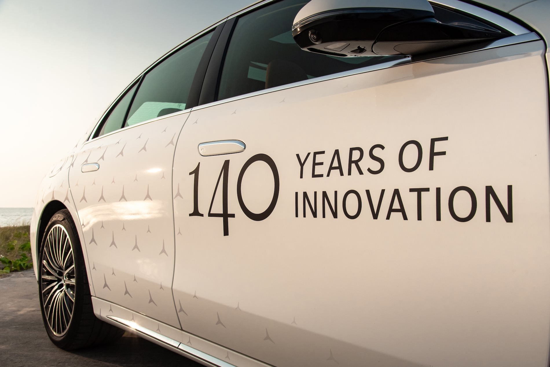 Cầm lái Mercedes-Benz E300 2025: Khi sedan hạng sang quay về đúng bản chất 'đi để tận hưởng' - Ảnh 2