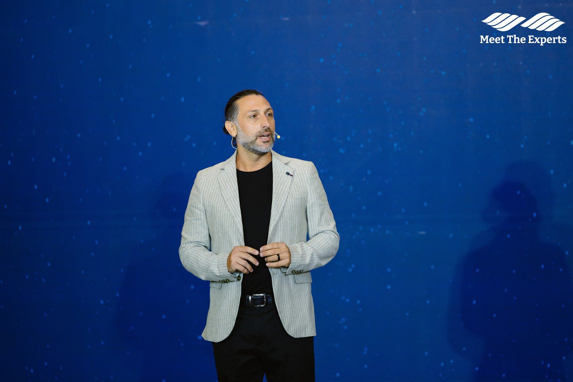 Việt Nam sắp đón sự kiện lớn, bất động sản nghỉ dưỡng "đón sóng" mới - Ảnh 1