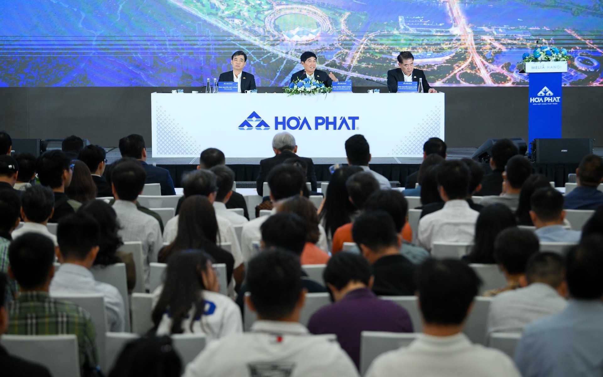 Cổ đông Hòa Phát: Người tích 100.000 cổ phiếu cho trẻ sơ sinh làm học phí, người chờ bán giá 33.000 đồng - Ảnh 3