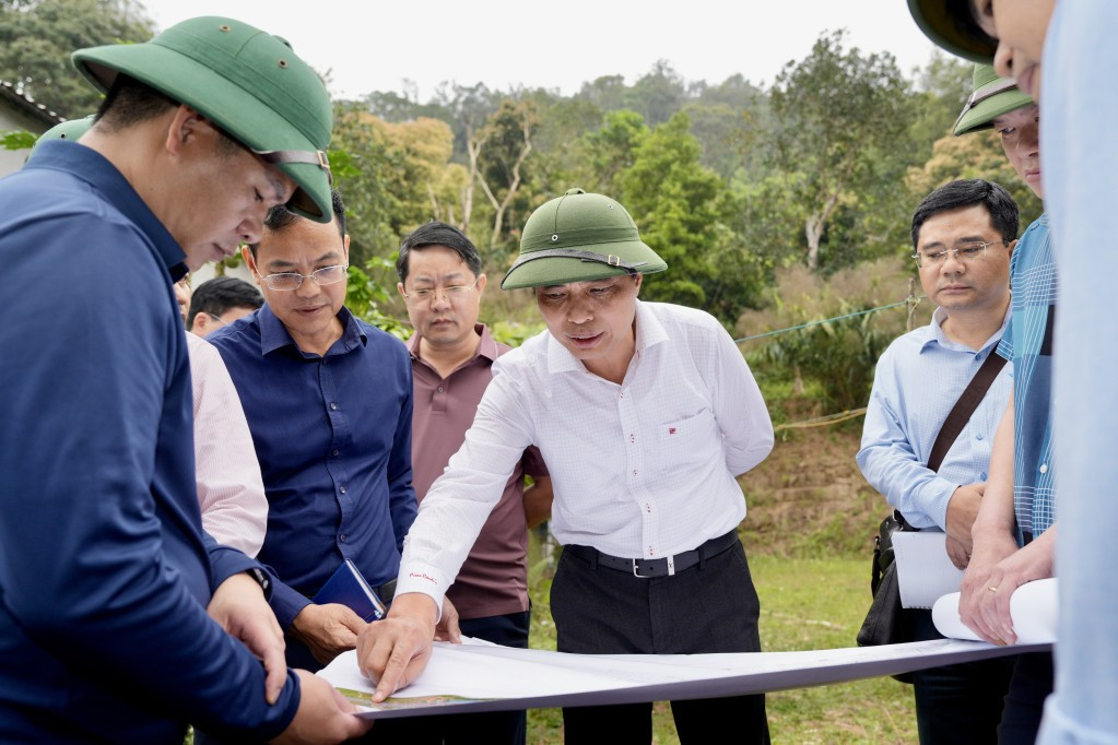 Quảng Ninh gỡ 'điểm nghẽn' về đất đai cho loạt dự án trọng điểm - Ảnh 1