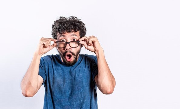 Cập nhật BCTC quý 1/2026 ngày 18/4: Nhiều doanh nghiệp tăng bằng lần - Ảnh 1