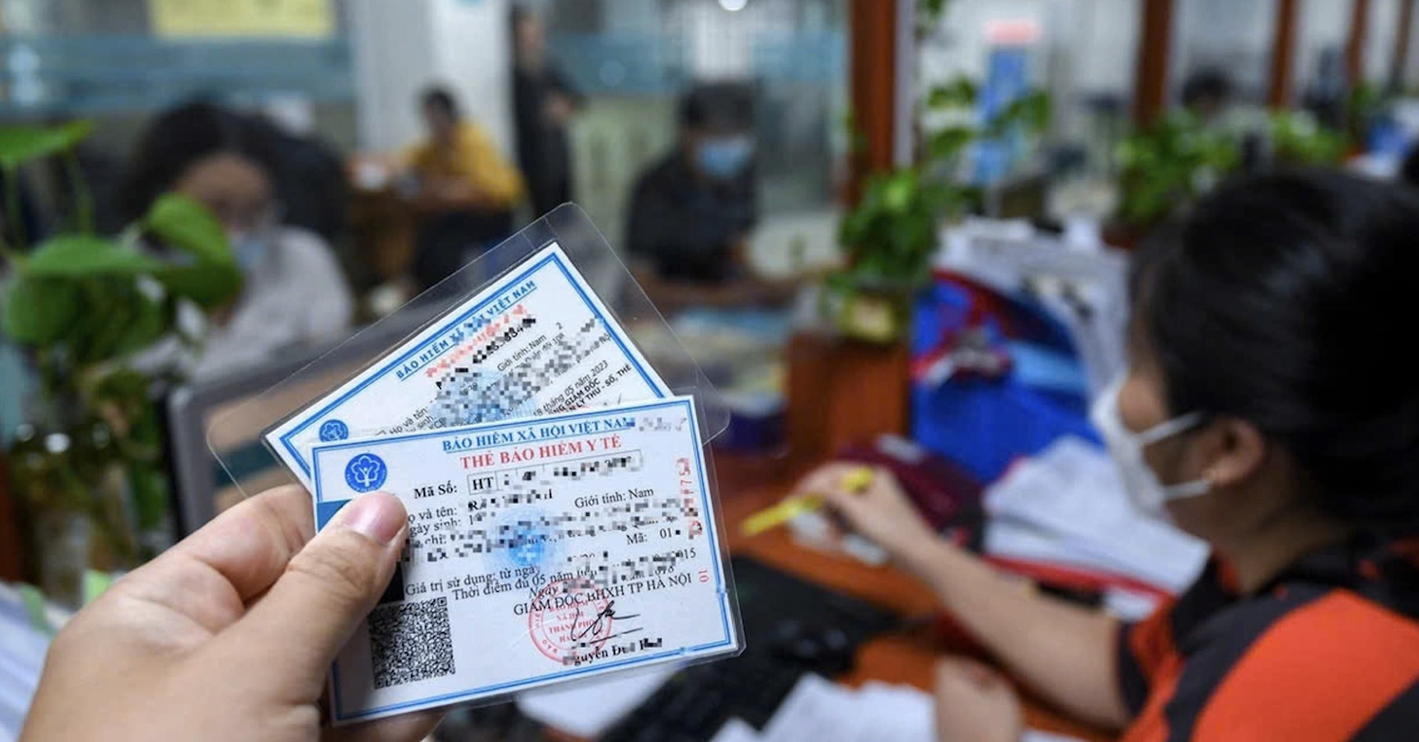 Người dân chú ý: Từ 15/5, làm 1 ĐIỀU này với thẻ BHYT có thể bị phạt tới 20 triệu đồng - Ảnh 1