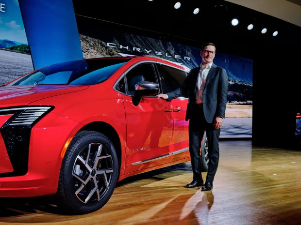 Hãng xe hơi 100 năm tuổi biểu tượng của Mỹ giờ chỉ bán đúng một chiếc xe, gặm nhấm khoản lỗ 25 tỷ USD - Ảnh 4