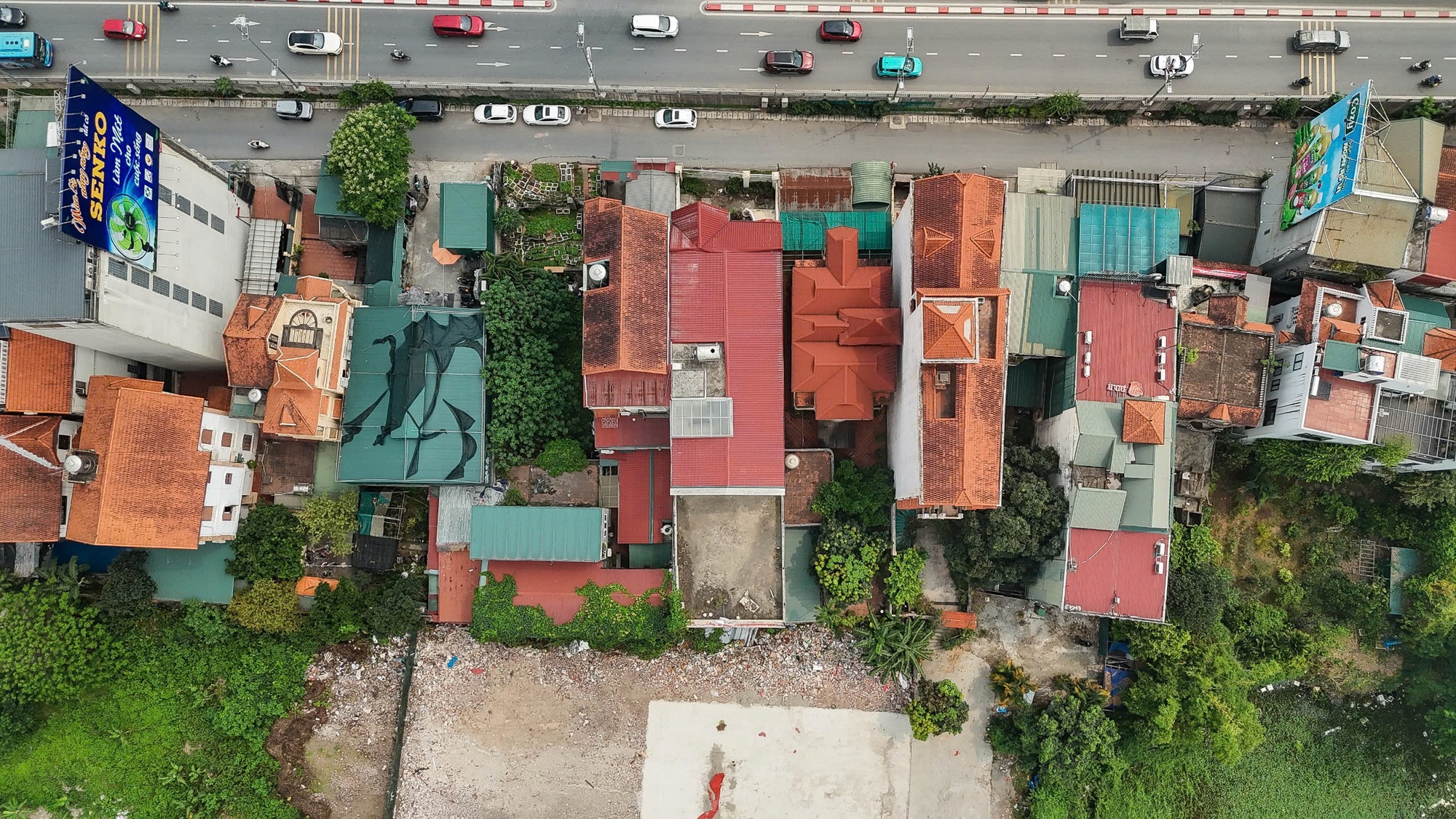 Cận cảnh đoạn đường dài 100 m có mức đầu tư 6,42 tỉ đồng/m - Ảnh 7