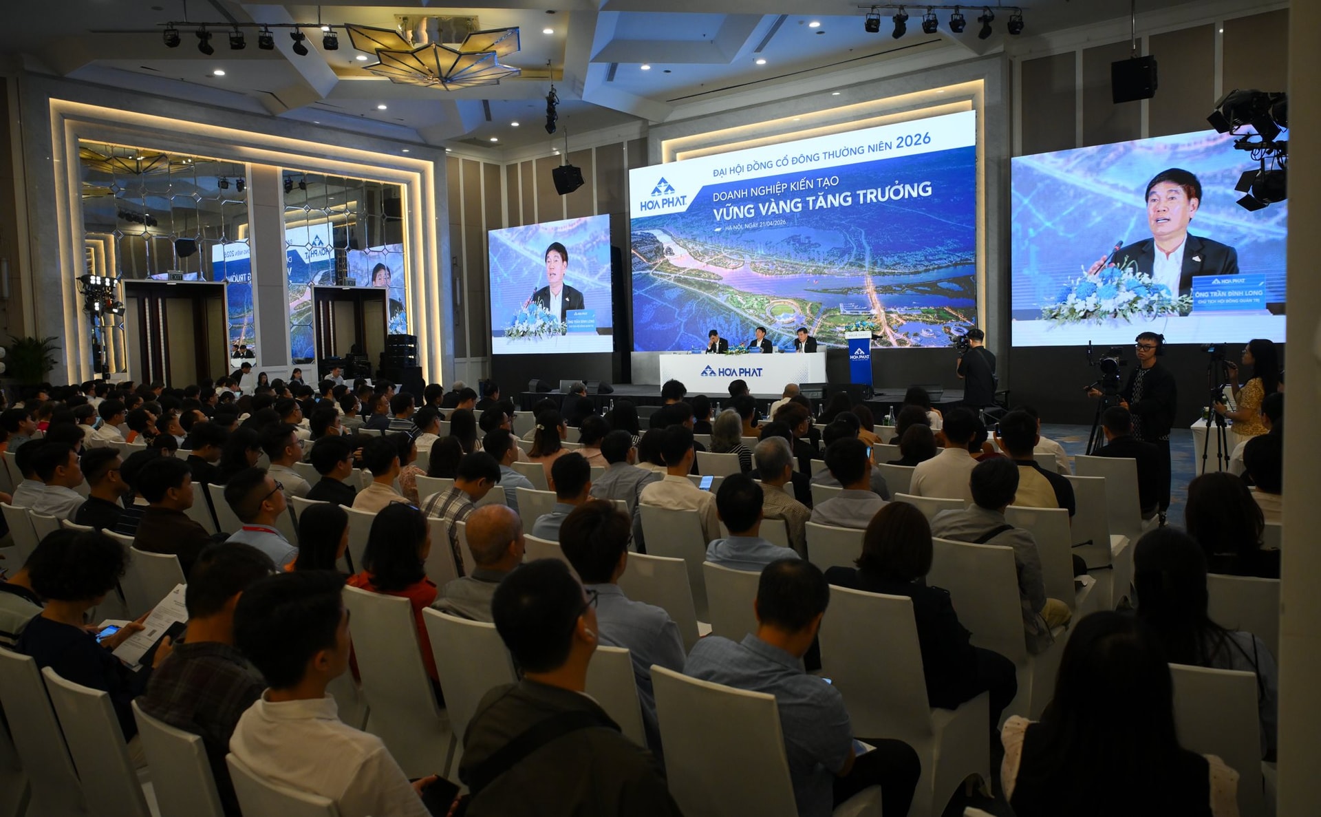 Cổ đông Hòa Phát: Người tích 100.000 cổ phiếu cho trẻ sơ sinh làm học phí, người chờ bán giá 33.000 đồng - Ảnh 6