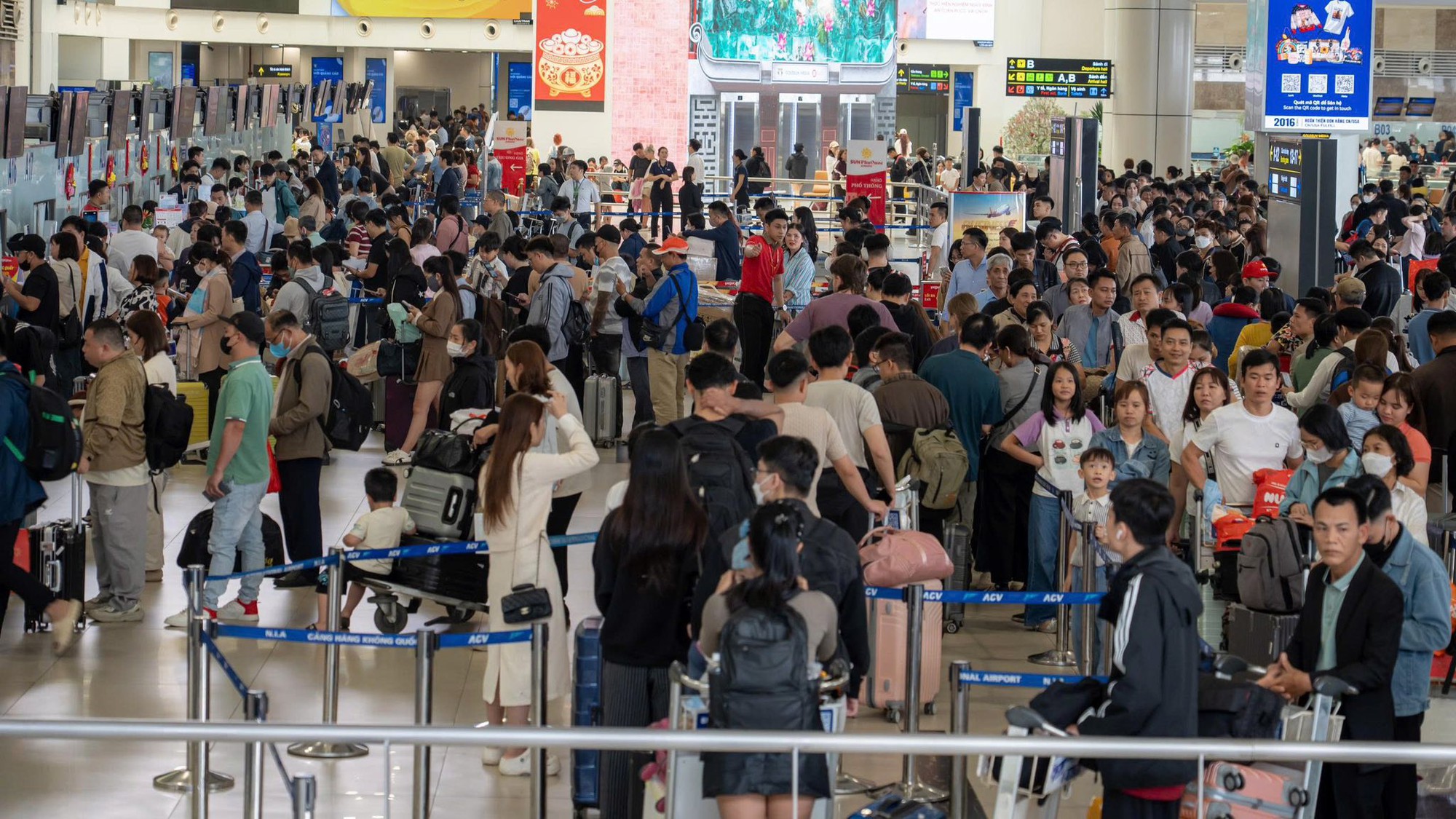 Hàng không tăng tải dịp Giỗ Tổ Hùng Vương và 30-4, 1-5 - Ảnh 1