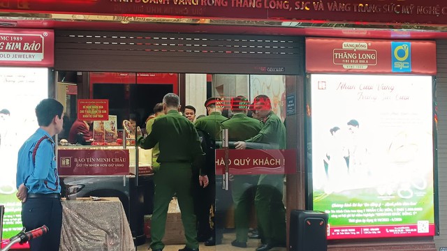 Nóng: Hôm nay Công an Hà Nội họp báo công bố thông tin vụ án xảy ra tại Bảo Tín Minh Châu và nhiều vụ khác - Ảnh 5