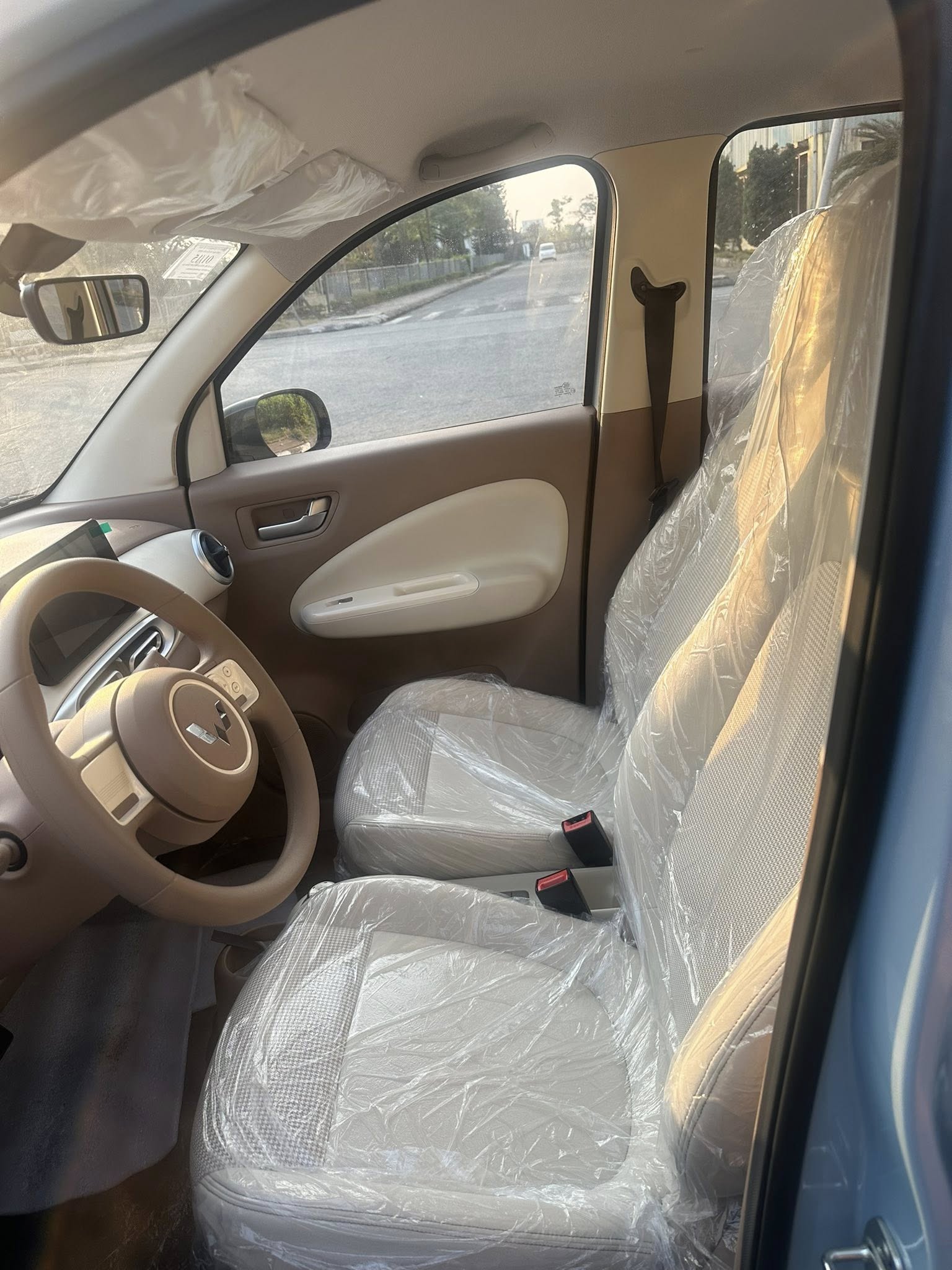 Wuling Macaron lộ thông số tại Việt Nam: Bản đắt nhất có 2 màn hình, phanh điện tử, nhiều công nghệ an toàn hơn, chạy 300km/sạc - Ảnh 6