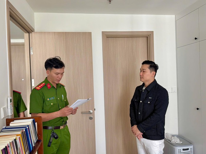 Công an TPHCM bắt tạm giam bộ sậu điều hành sàn tiền ảo Wedex - Ảnh 1