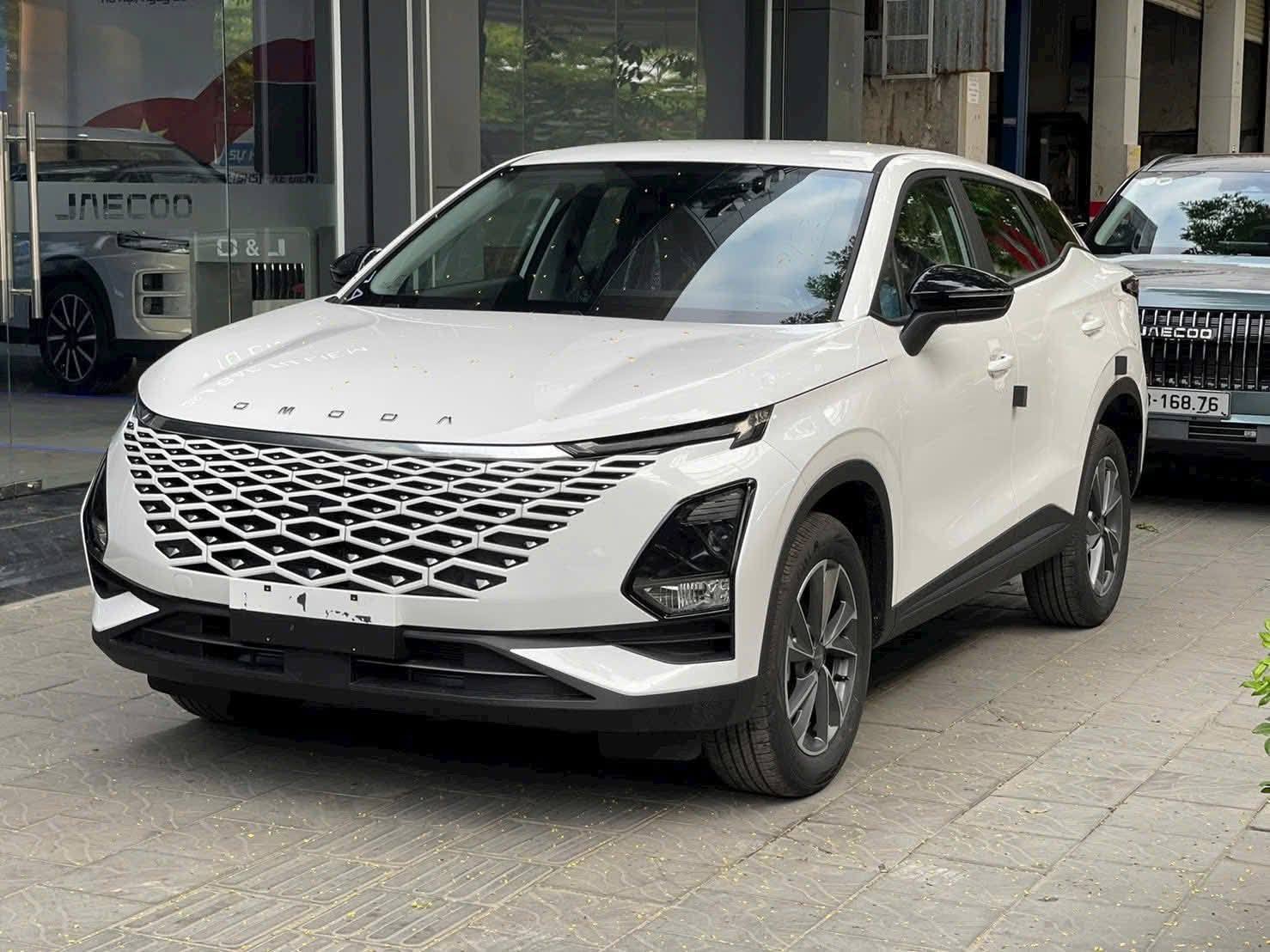 ‘Tất tay’ giành thị phần: Jaecoo J7 giảm thẳng 70 triệu đồng, quyết đấu xe Nhật bằng gói nuôi xe miễn phí gần một thập kỷ - Ảnh 1