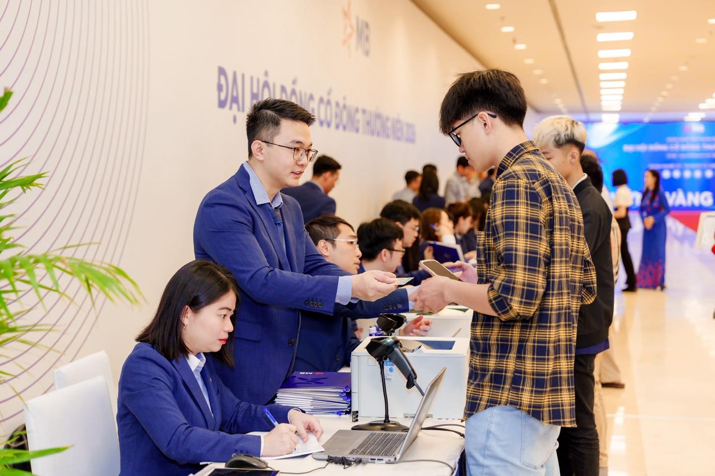 Các nhà băng “chốt” kế hoạch lợi nhuận, chia cổ tức thế nào qua mùa họp cổ đông? - Ảnh 4