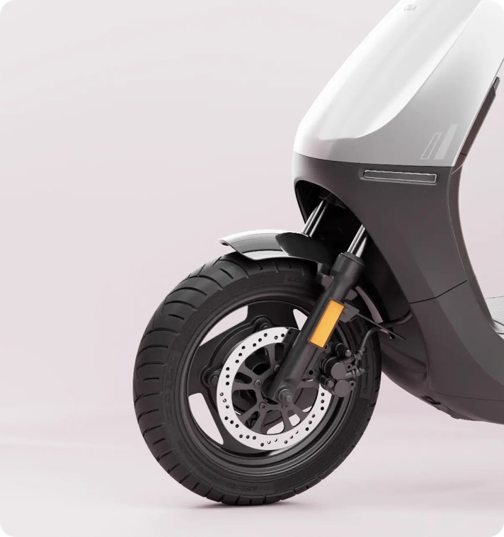 Mẫu xe máy điện sạc một lần đi xa như ô tô, giá rẻ hơn cả Honda Lead gây sốt - Ảnh 2