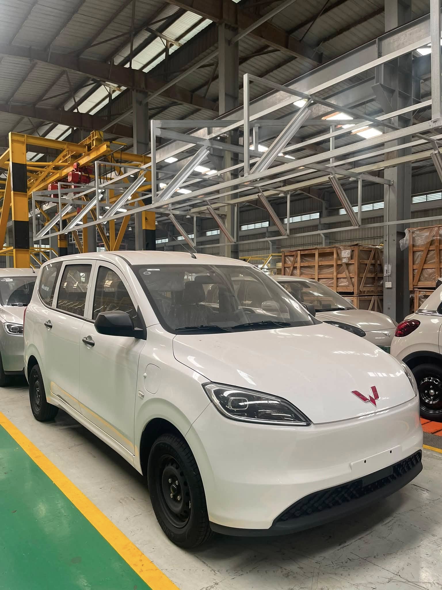 MPV điện Wuling HG7 nhận cọc tại Việt Nam: Giá dự kiến 499 triệu, đi 300 km/sạc, ‘phả hơi nóng’ lên BYD M6 - Ảnh 2