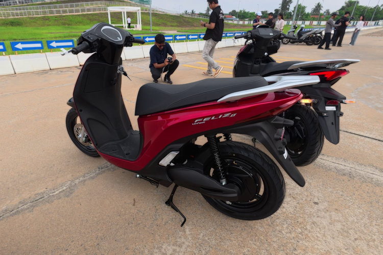 VinFast mang loạt xe máy điện mới sang Indonesia, dùng một thứ ngoài giá bán để cạnh tranh xe xăng - Ảnh 2
