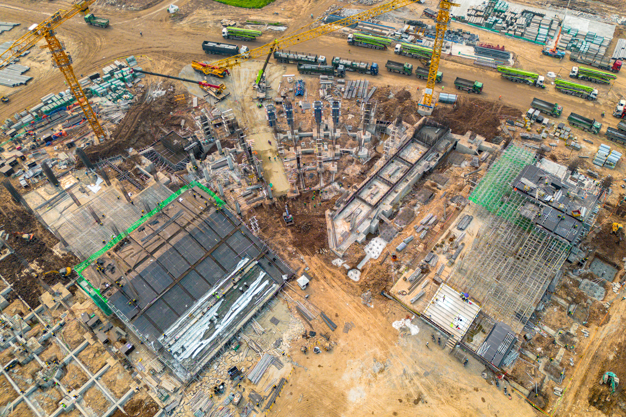 Đại công trường xây sân vận động lớn thứ hai Việt Nam: Lột xác sau 2 tháng, khán đài 60.000 chỗ dần lộ diện - Ảnh 8