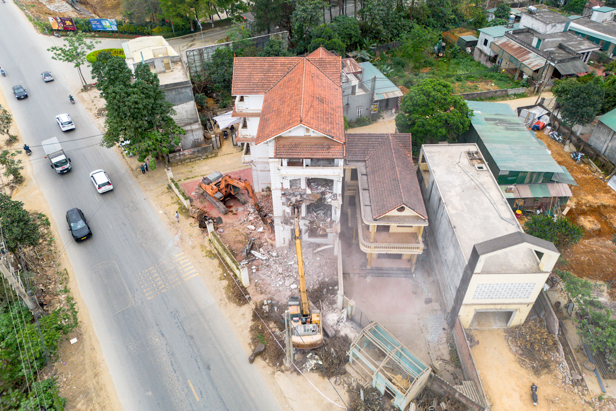 Toàn cảnh con đường rộng nhất Việt Nam, kết nối đại lộ dài nhất với đại học lớn nhất cả nước - Ảnh 9