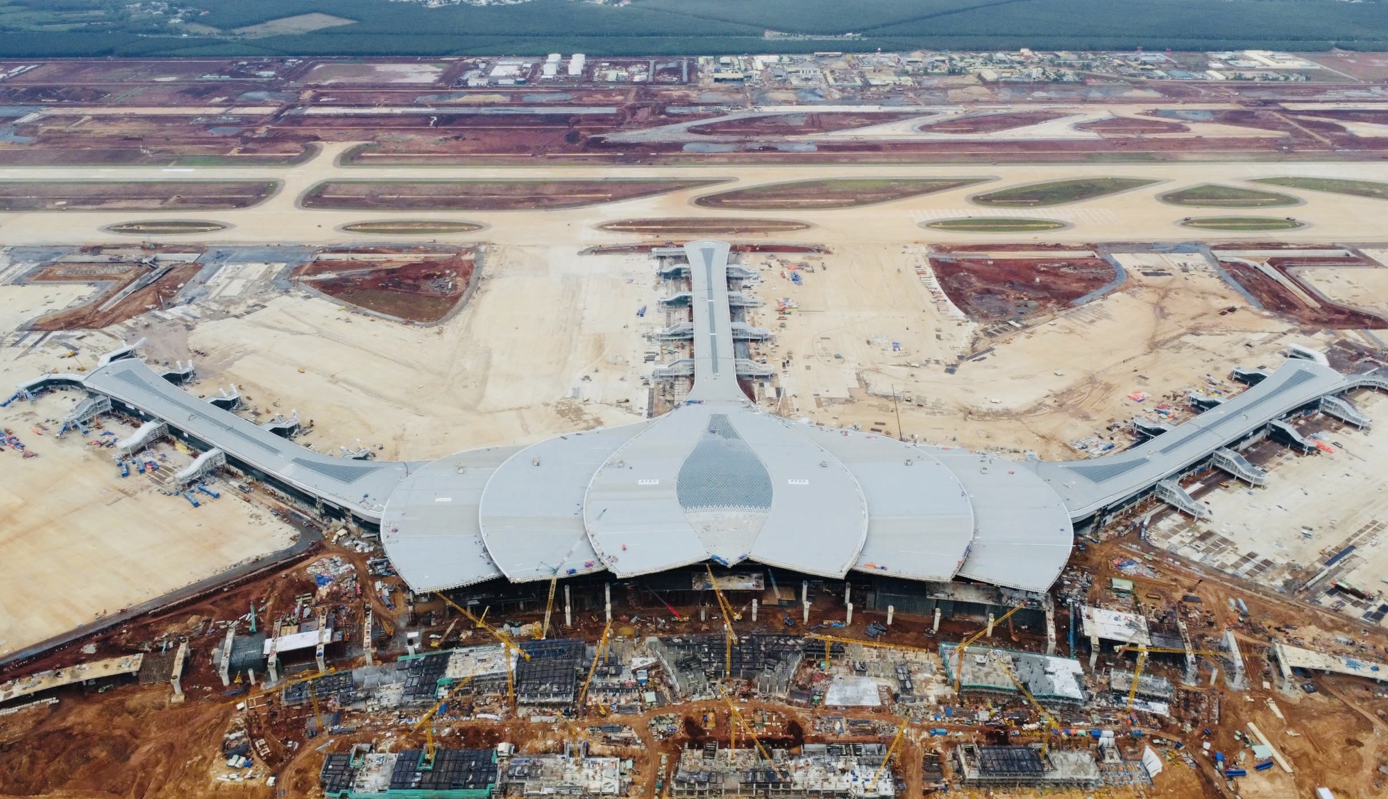 Thiếu trầm trọng lao động tại công trường sân bay Long Thành - Ảnh 3