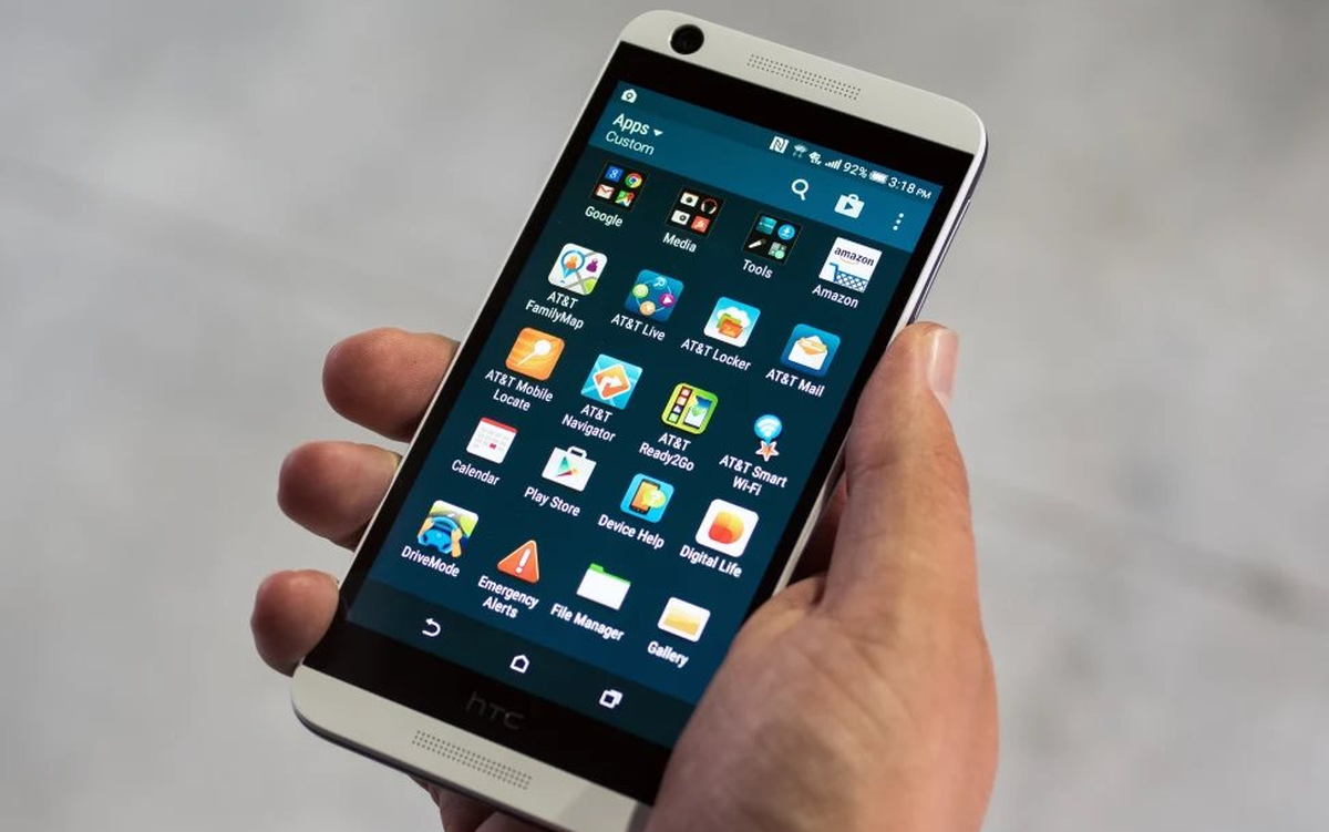 Không cần mua điện thoại giá vài chục triệu: Làm theo cách này, mẫu máy rẻ tiền của bạn tự "biến thành cao cấp"