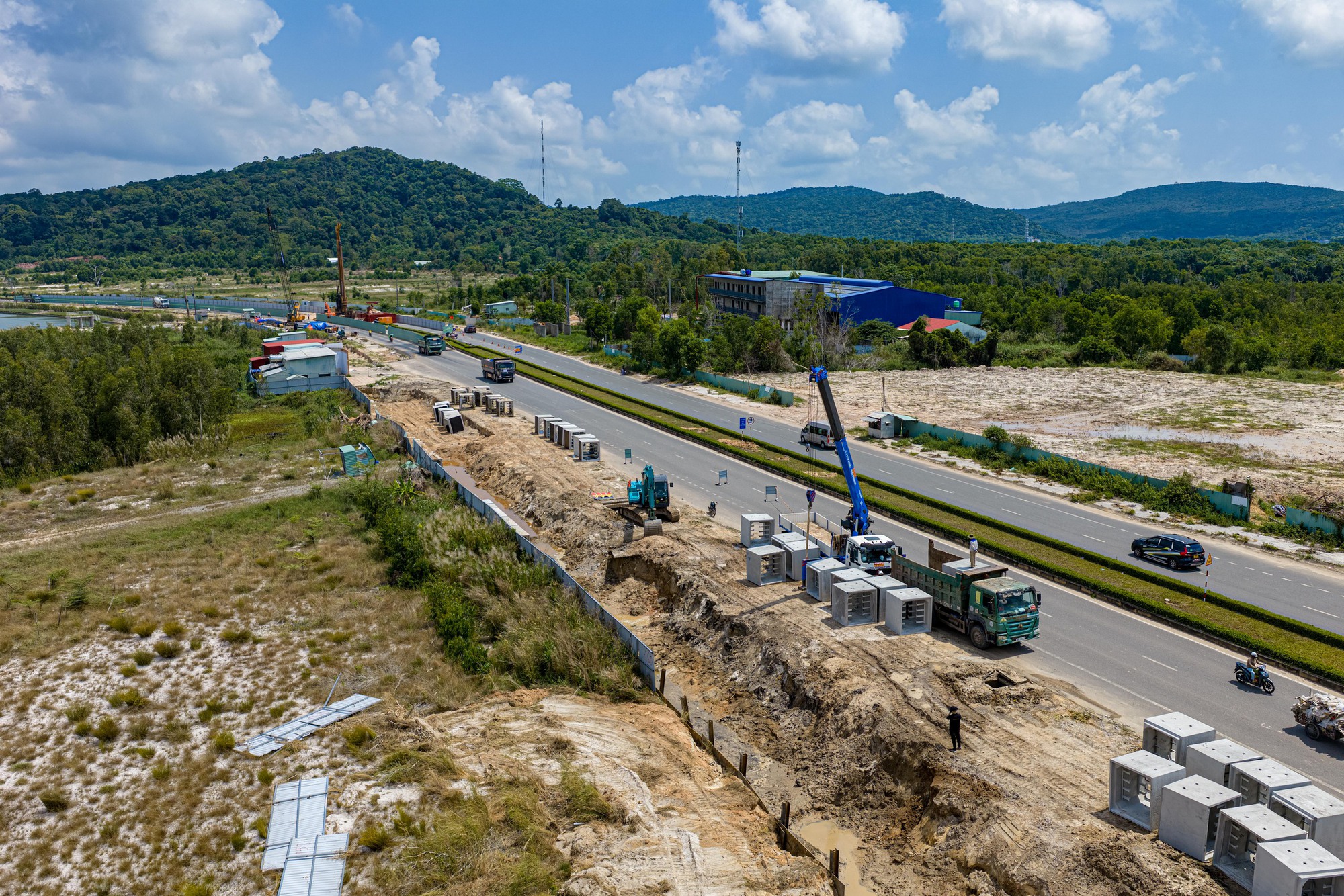 Cận cảnh những siêu công trình phục vụ APEC 2027 đang thành hình tại Phú Quốc - Ảnh 8