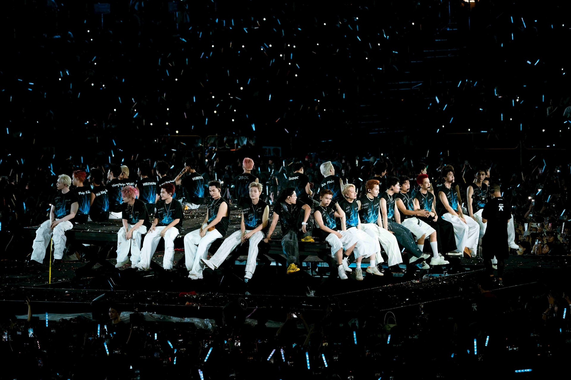 Thành công lớn với Anh Trai Say Hi cùng nhiều bom tấn, DatVietVAC hé lộ mức doanh thu siêu khủng 3200 tỷ và tham vọng IPO 2026 - Ảnh 2