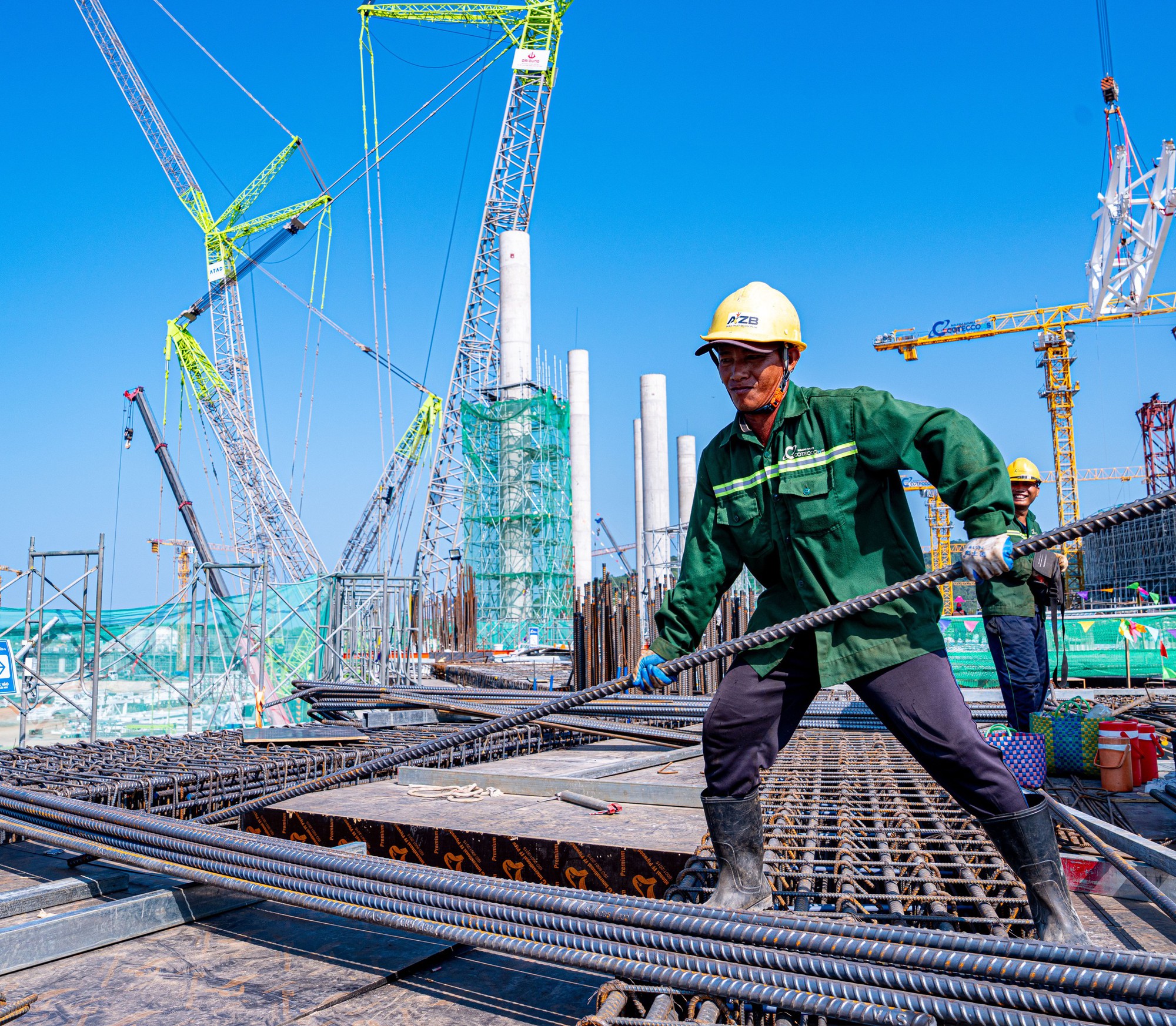 Cận cảnh những siêu công trình phục vụ APEC 2027 đang thành hình tại Phú Quốc - Ảnh 4