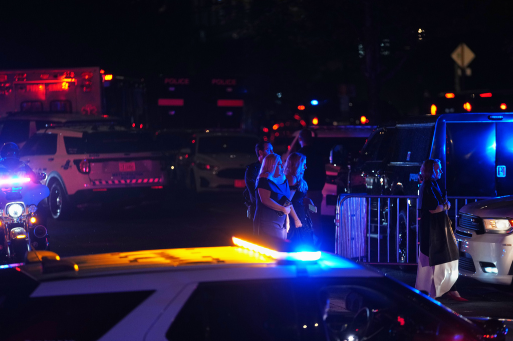 Toàn cảnh vụ nổ súng tại bữa tiệc của Tổng thống Trump - Ảnh 5