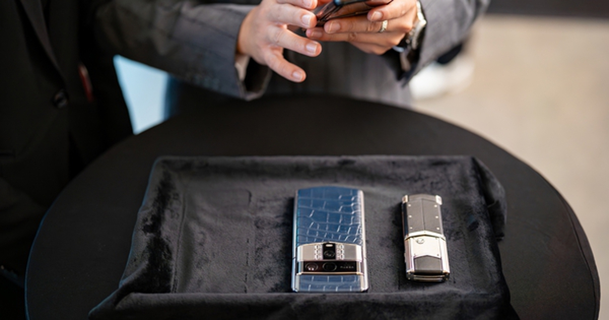 Nghịch lý: Thứ mà 99% người dùng "khao khát" khi mua điện thoại mới, lại là điều giới siêu giàu... ít quan tâm