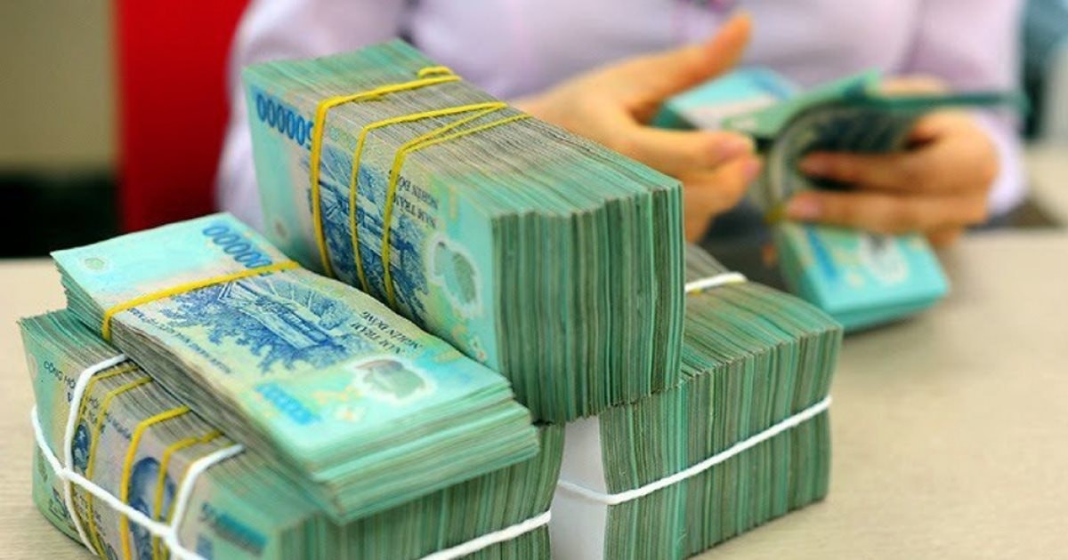 Lãi suất tiền gửi tiết kiệm tháng 4/2026: Điều chỉnh để hút khách hàng có nguồn vốn lớn