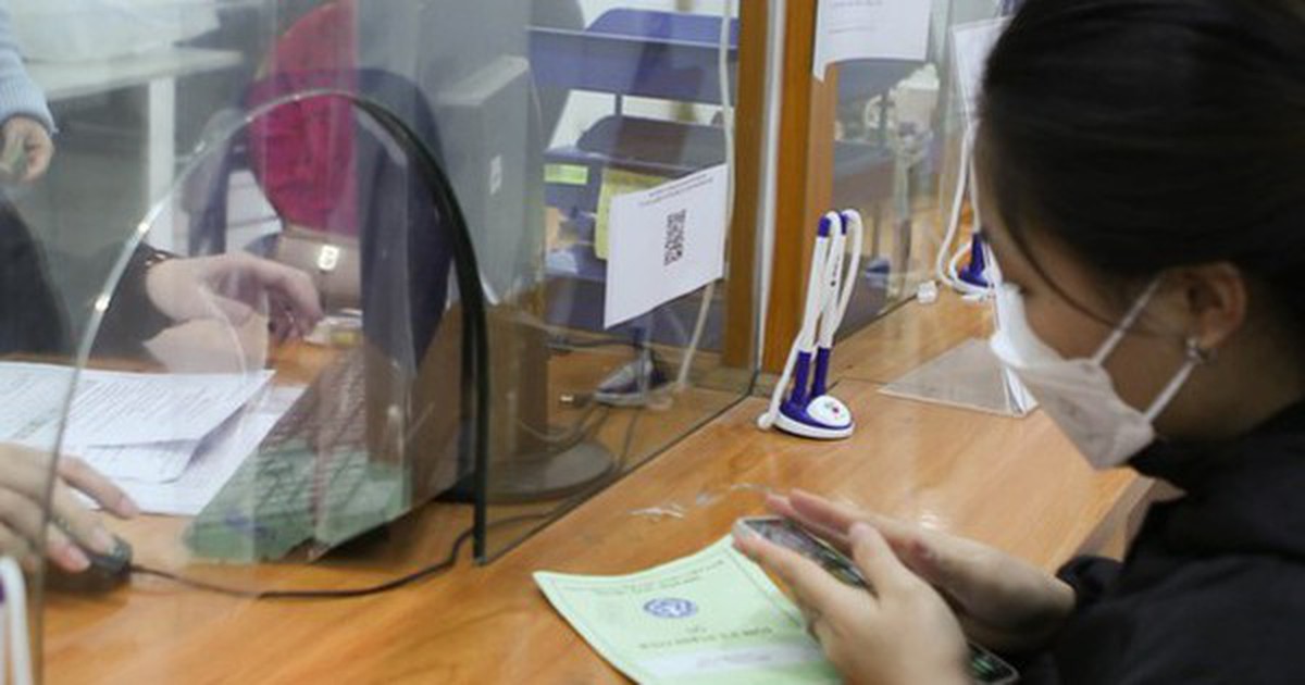 Ký 2 hợp đồng lao động, đóng BHXH thế nào?