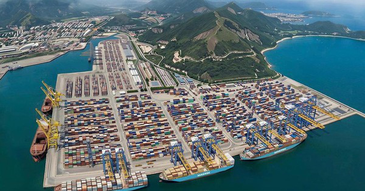 Chưa đầy một tuần sau ngày khởi động, đoàn công tác Mỹ bày tỏ quan tâm đến 'siêu cảng' hơn 2 tỷ USD, quy mô gần 173ha của Việt Nam