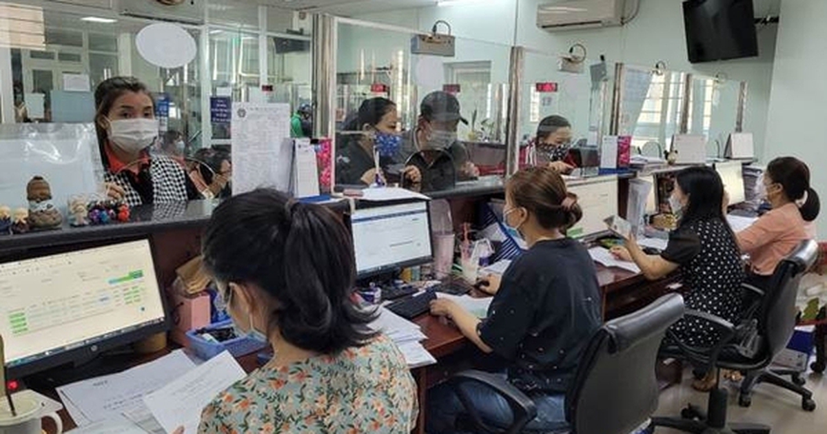 Trần lương đóng bảo hiểm thất nghiệp hơn 106 triệu đồng/tháng